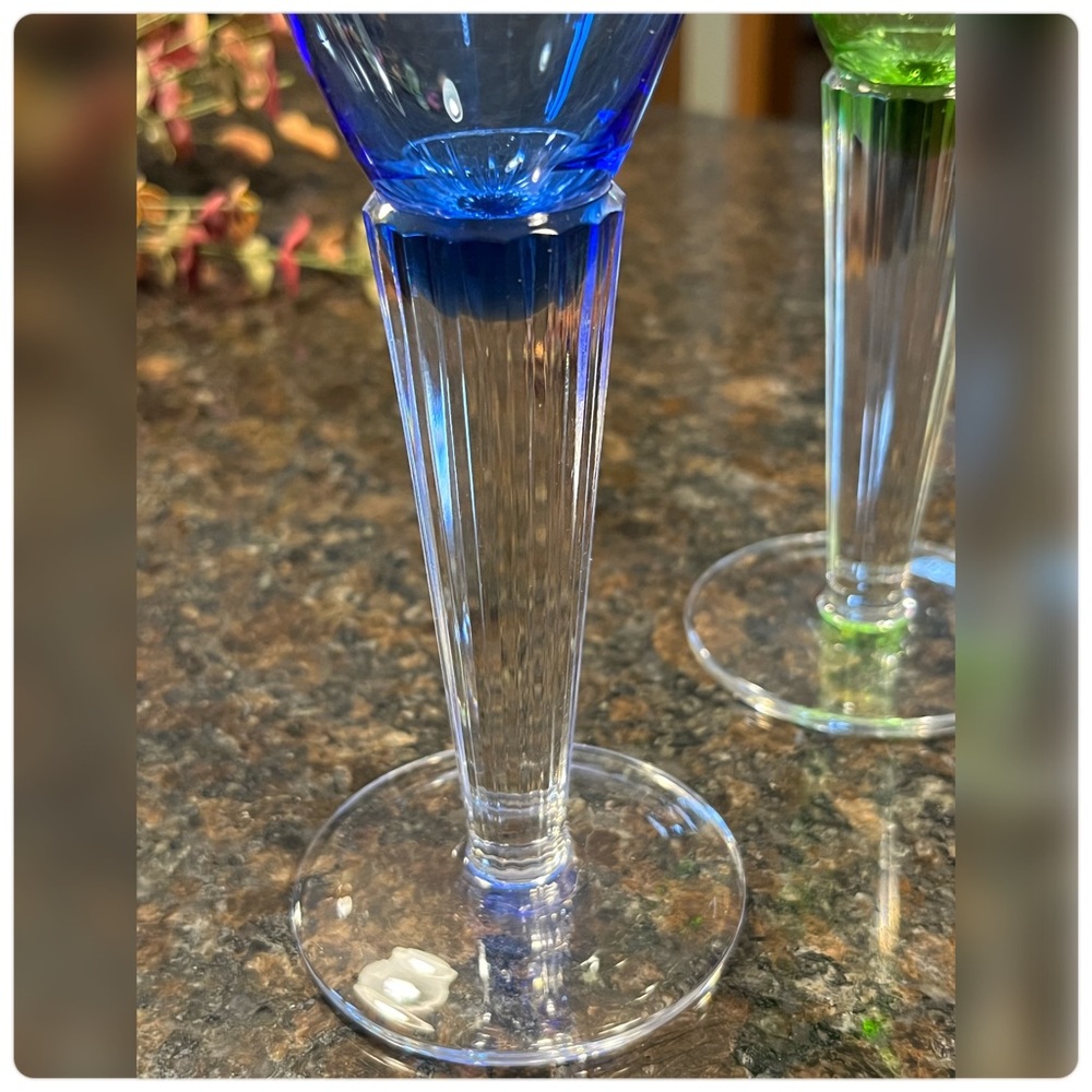 Set of Five-Mix & Match-Green & Blue Champagne Glasses-Hand Blown - Picture 5 of 11